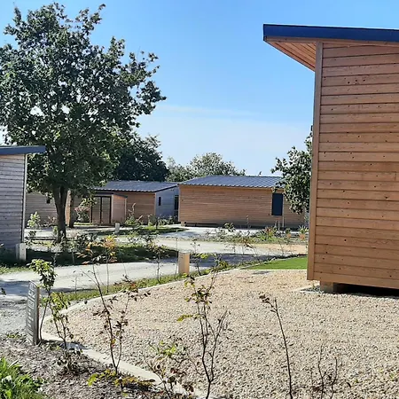 3 Avec Piscine Couverte A 10 Min De La De La Baule - Fr-1-783-18 Chalet *