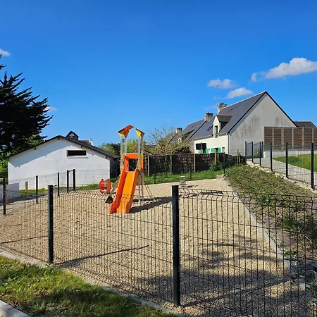 Шале 3 Avec Piscine Couverte A 10 Min De La De La Baule - Fr-1-783-18 *